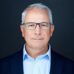 Varga Zoltán bér- és TB-szakértő, MODELLO Intézet
